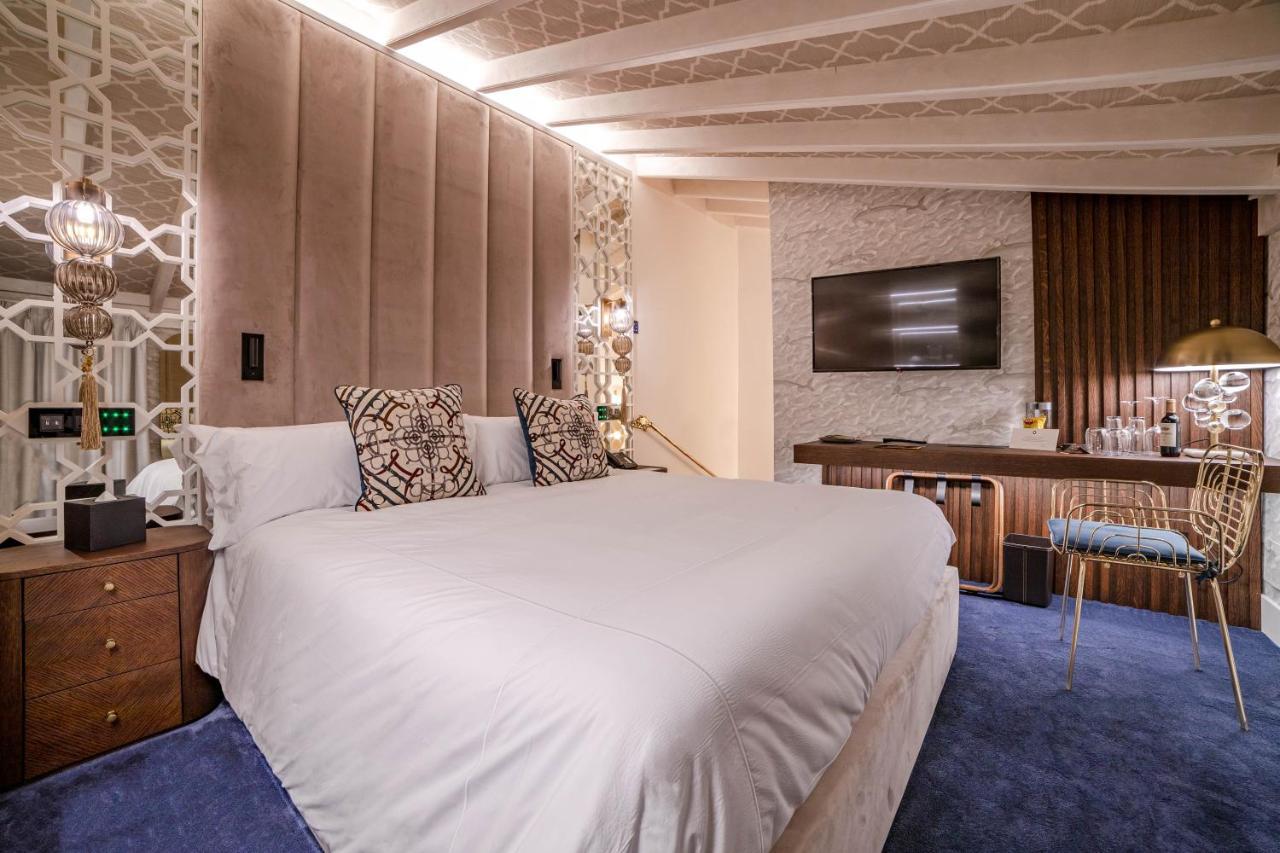Hotel Claude Марбелья Экстерьер фото
