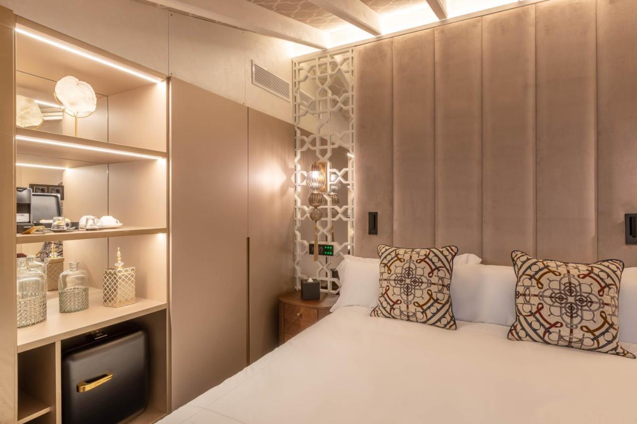 Hotel Claude Марбелья Экстерьер фото
